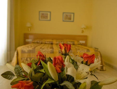 Hotel Vila Mar كامبريلس المظهر الخارجي الصورة